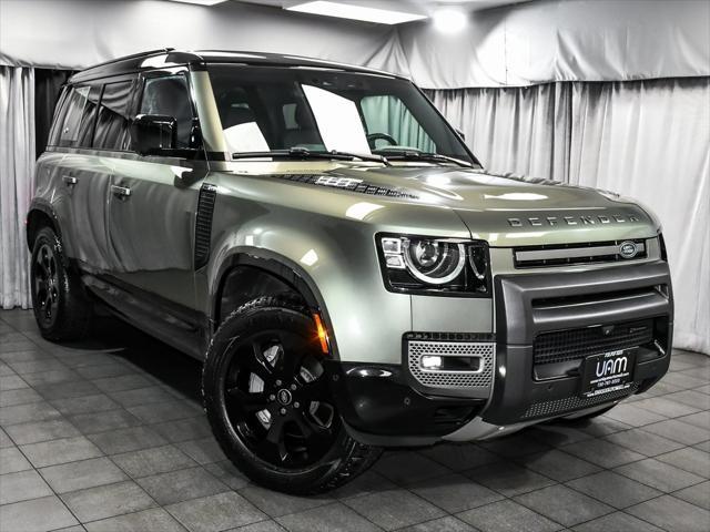 Land Rover Defender 2023