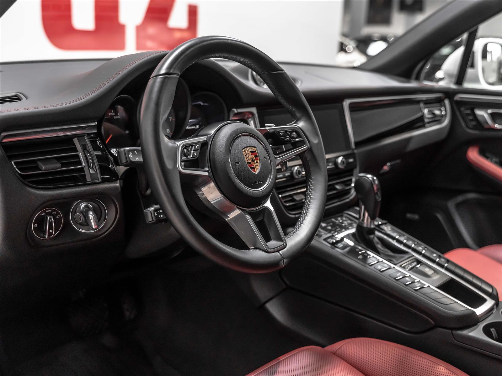 Porsche Macan 2020