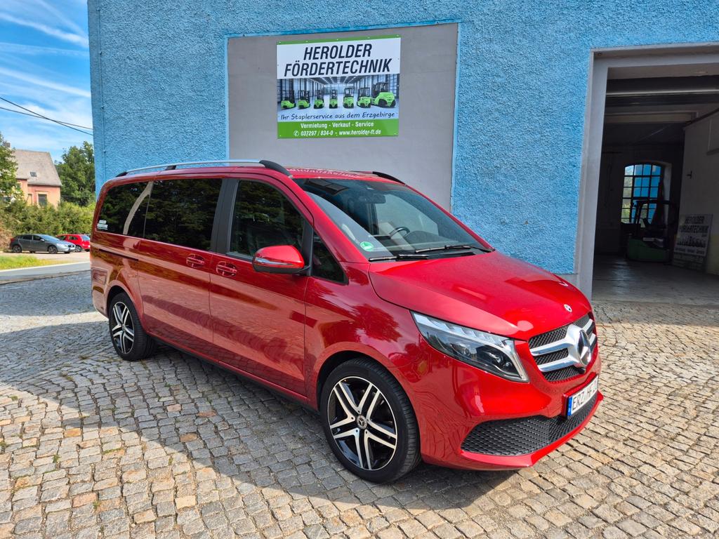 Mercedes-Benz V 300 2022