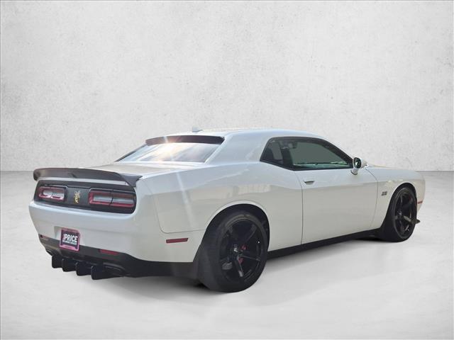 Dodge Challenger 2023