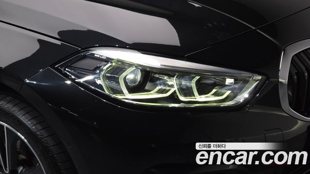 BMW 1 серии 2023