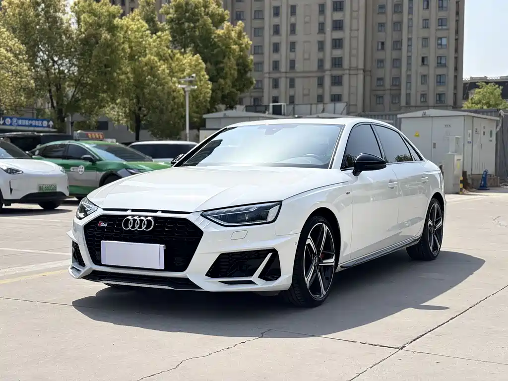 Audi A4 2022