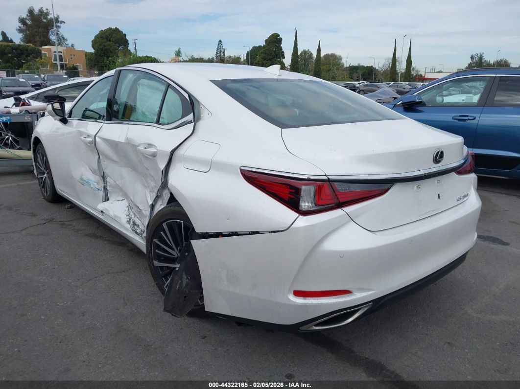 Lexus ES 2024