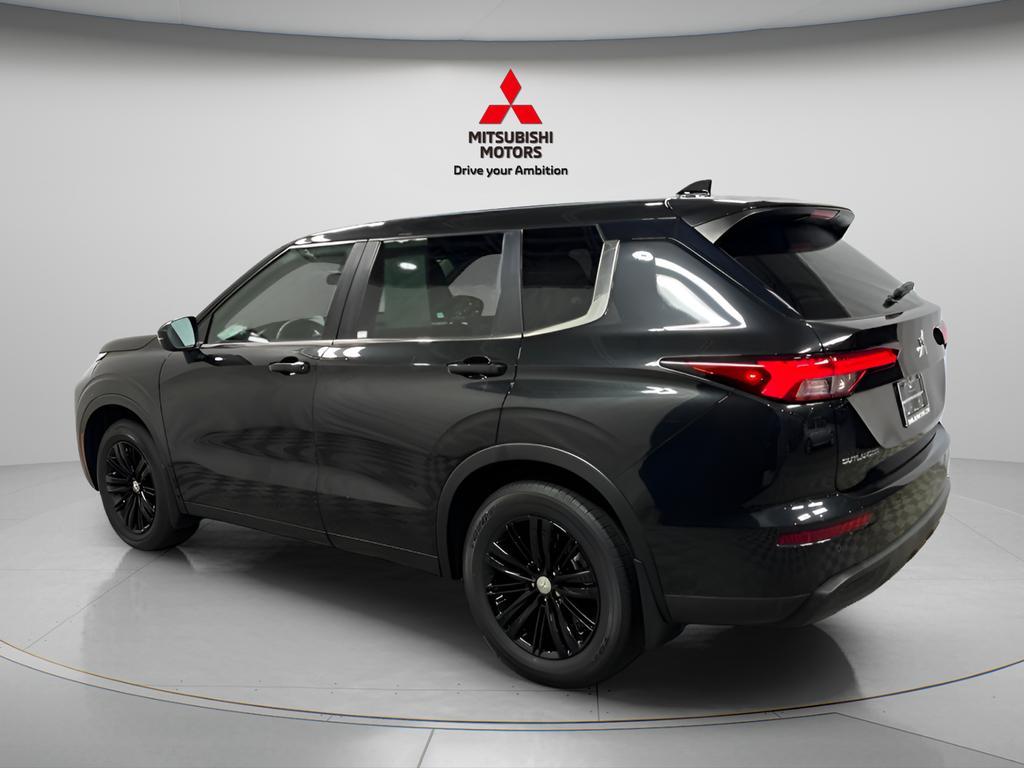Mitsubishi Outlander 2022