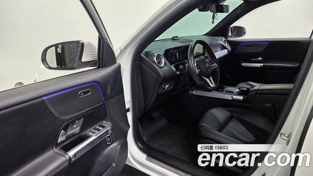 Mercedes-Benz GLB 2022