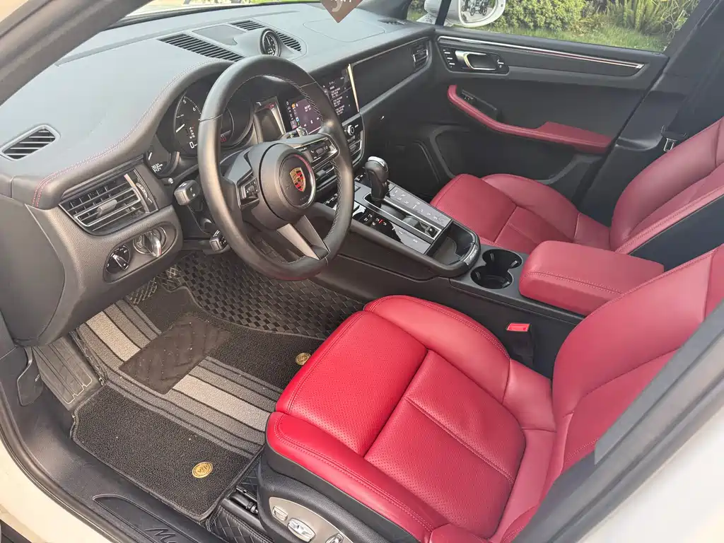 Porsche Macan 2023