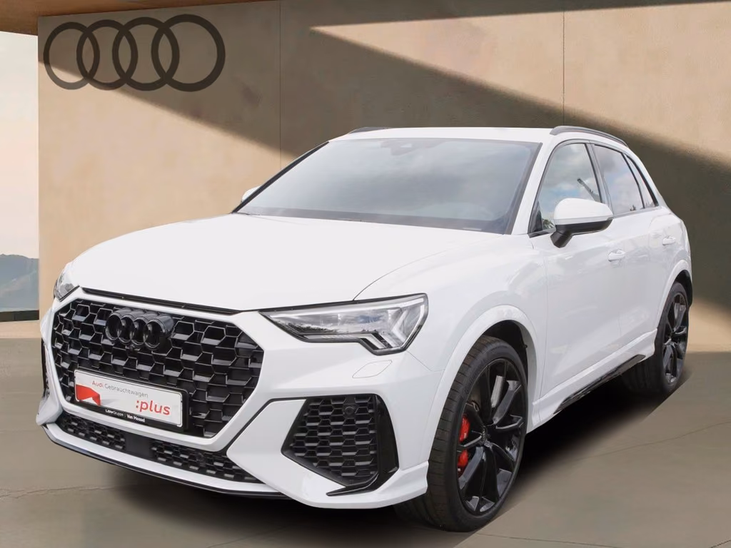 Audi RSQ3 2024