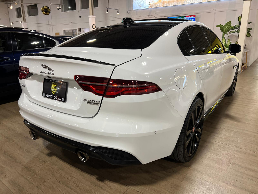 Jaguar XE 2020