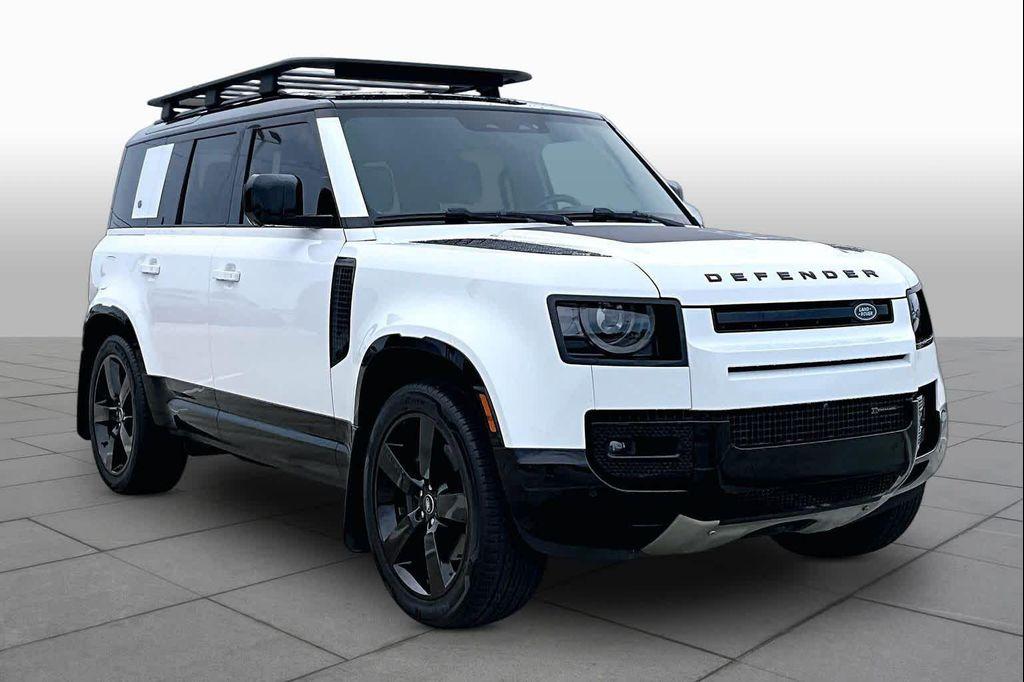 Land Rover Defender 2022
