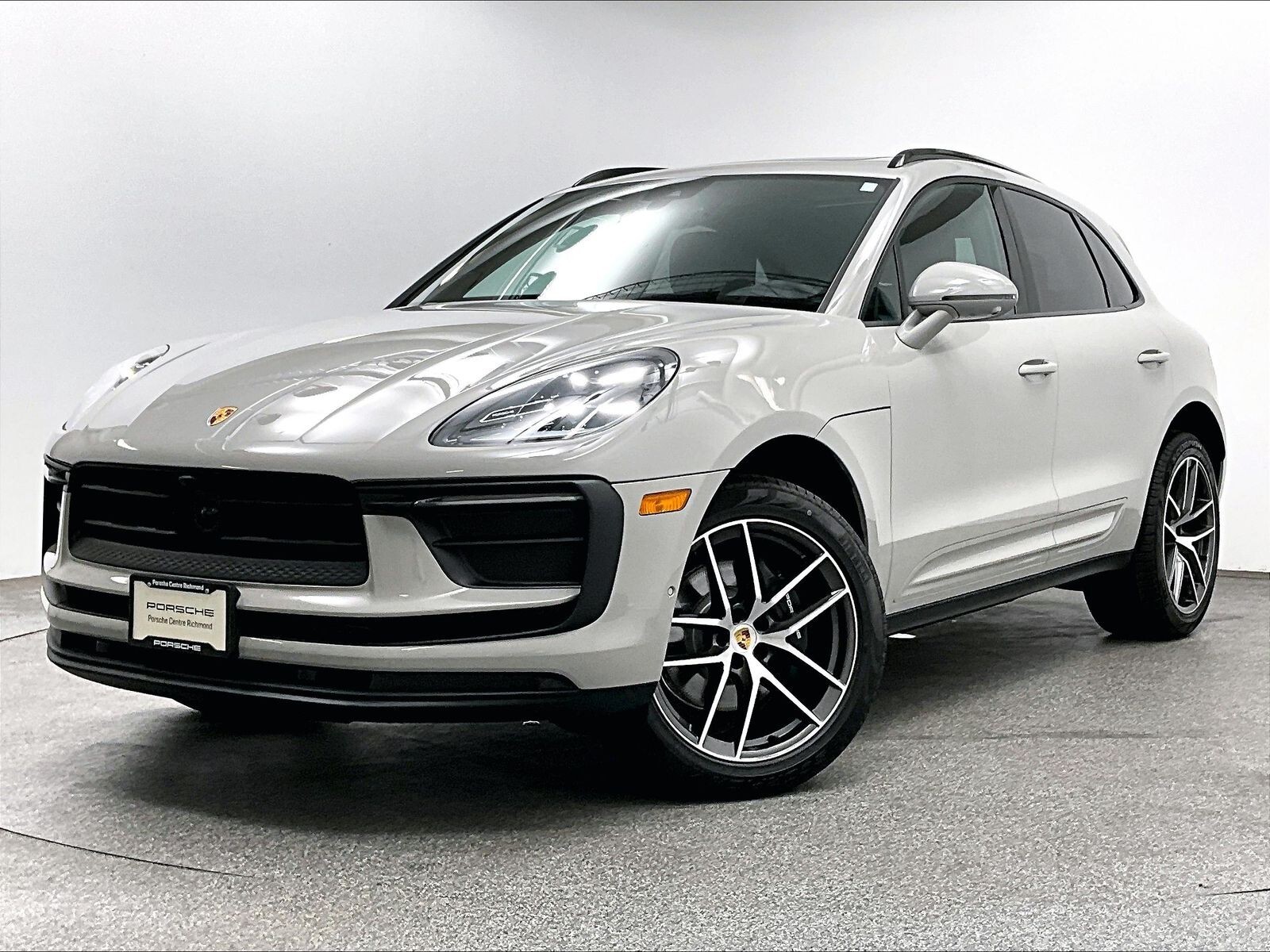 Porsche Macan 2025