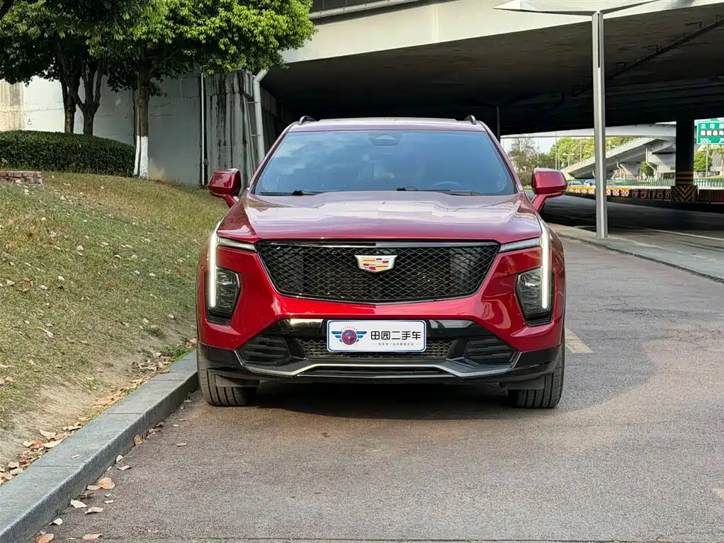 Cadillac XT4 2023