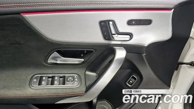 Mercedes-Benz CLA 2020