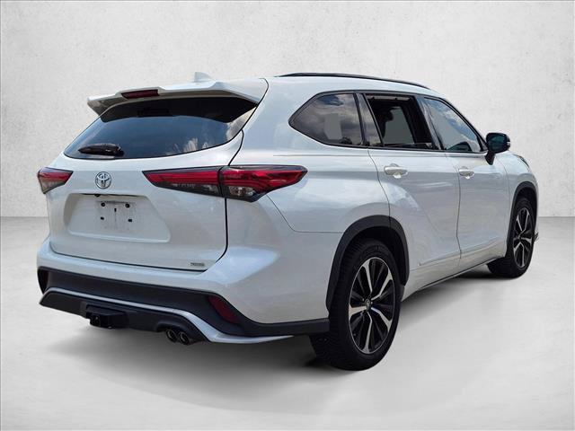 Toyota Highlander 2021
