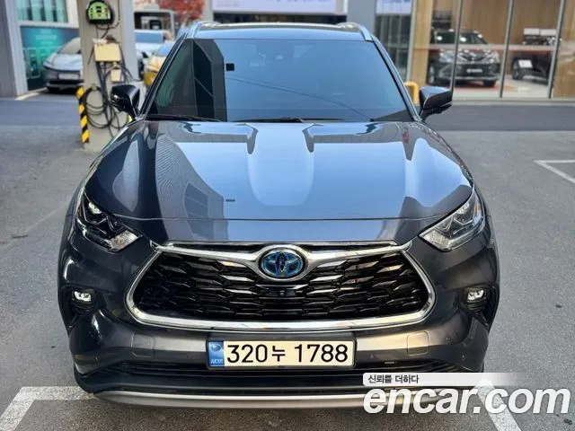 Toyota Highlander 2023