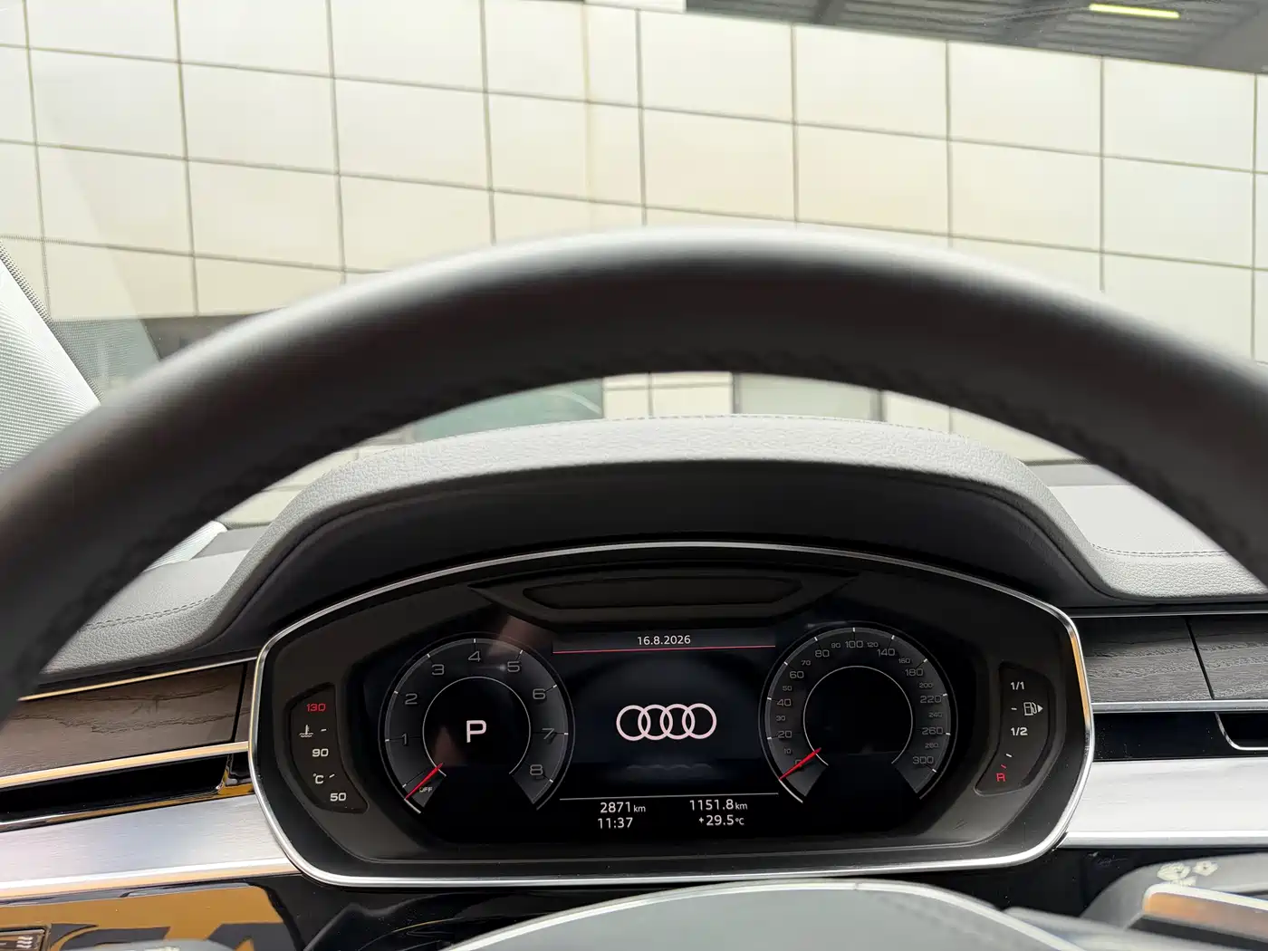 Audi A8 2025
