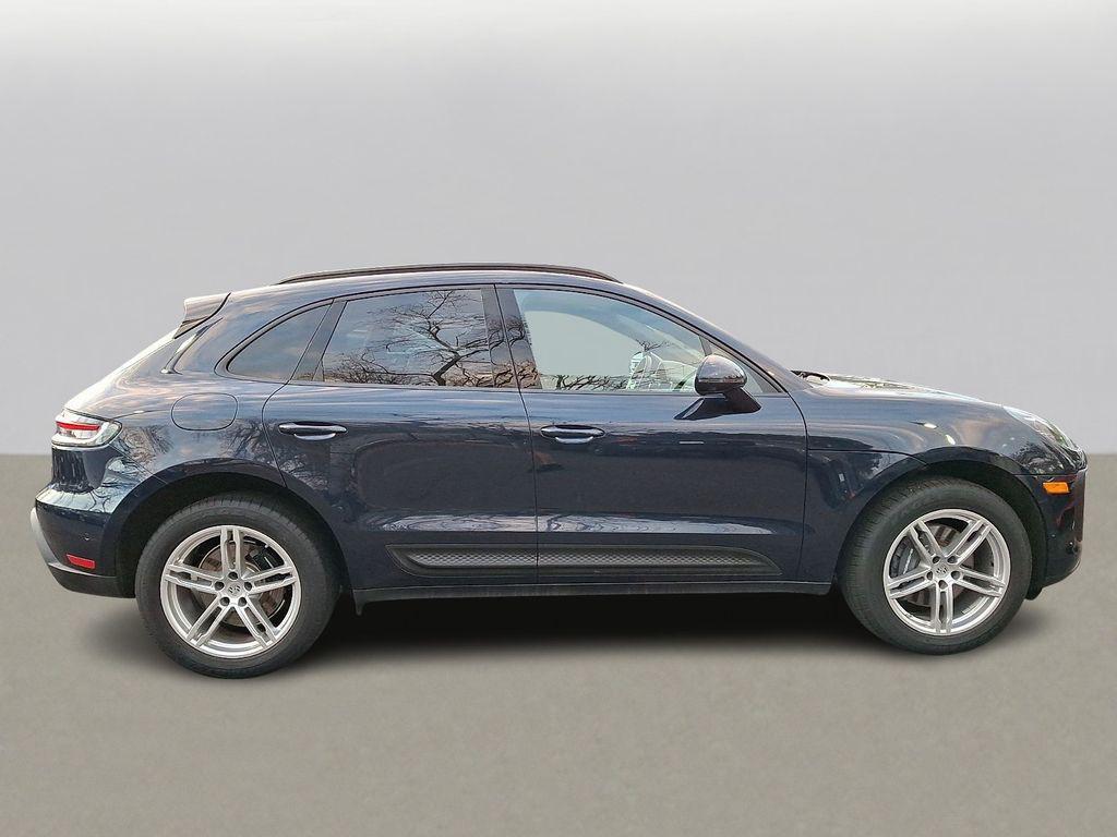 Porsche Macan 2022
