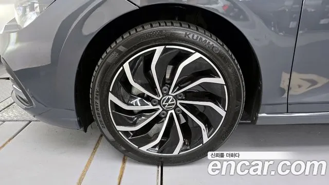 Volkswagen Golf 2022