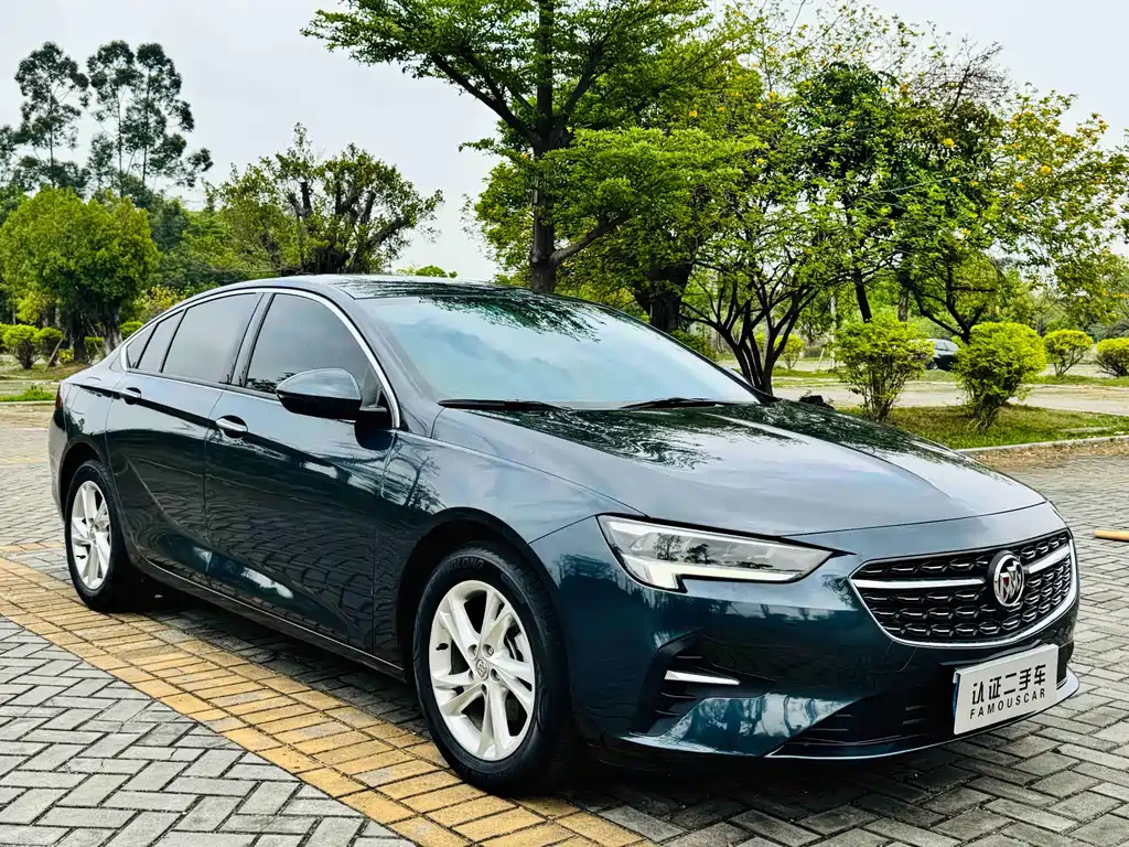 Buick Regal 2021