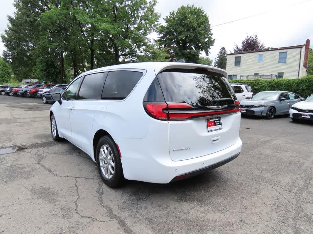Chrysler Pacifica 2024