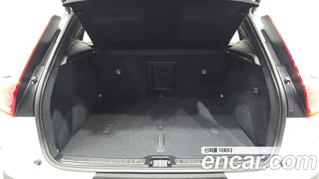 Volvo XC40 2022