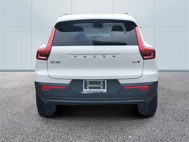 Volvo XC40 2024