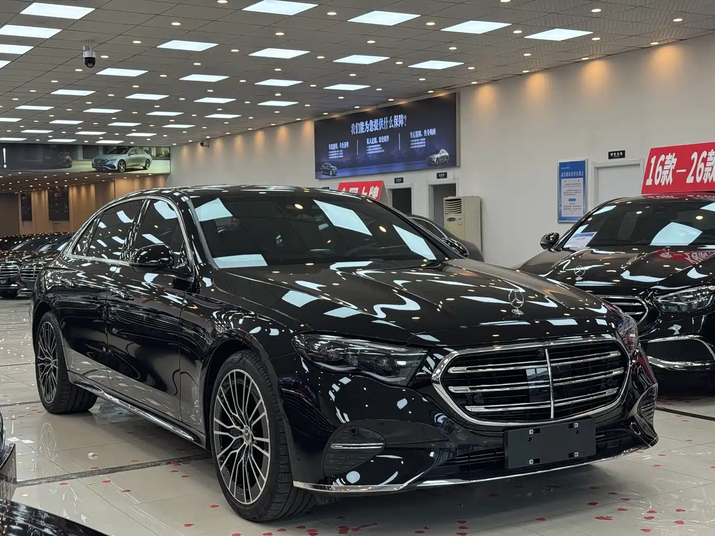 Mercedes-Benz E-Класс 2025