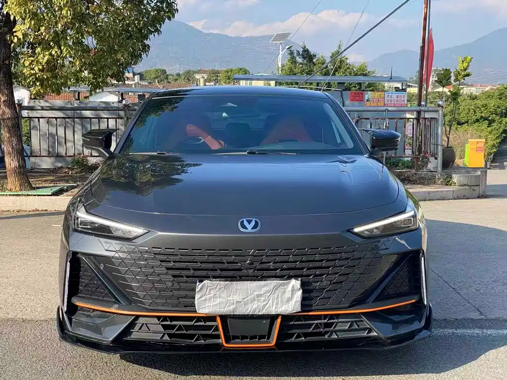 Changan UNI-V 2023