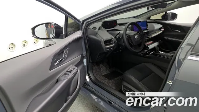 Toyota Prius 2024