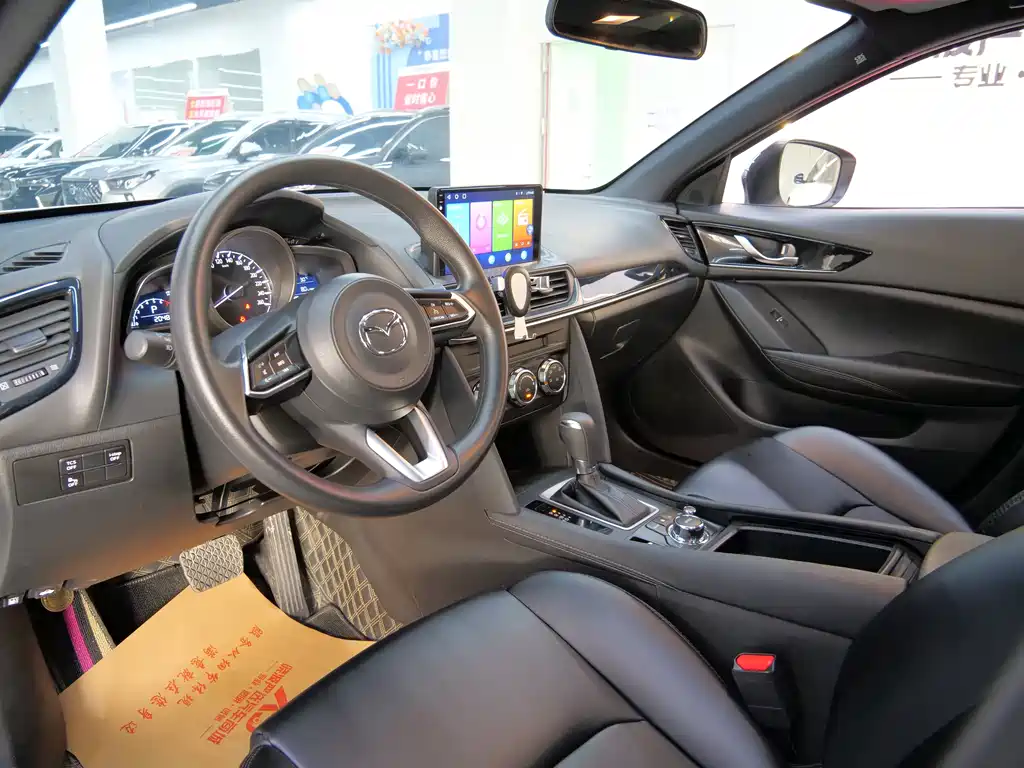 Mazda CX-4 2022