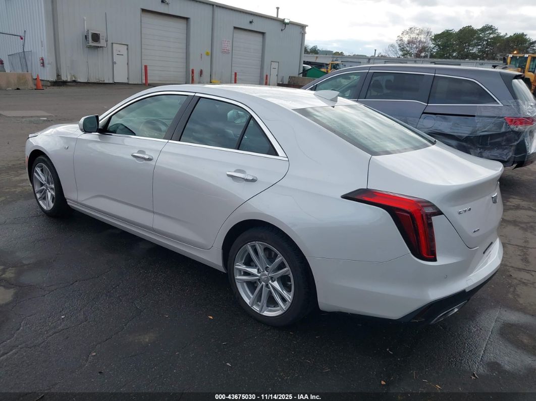Cadillac CT4 2023