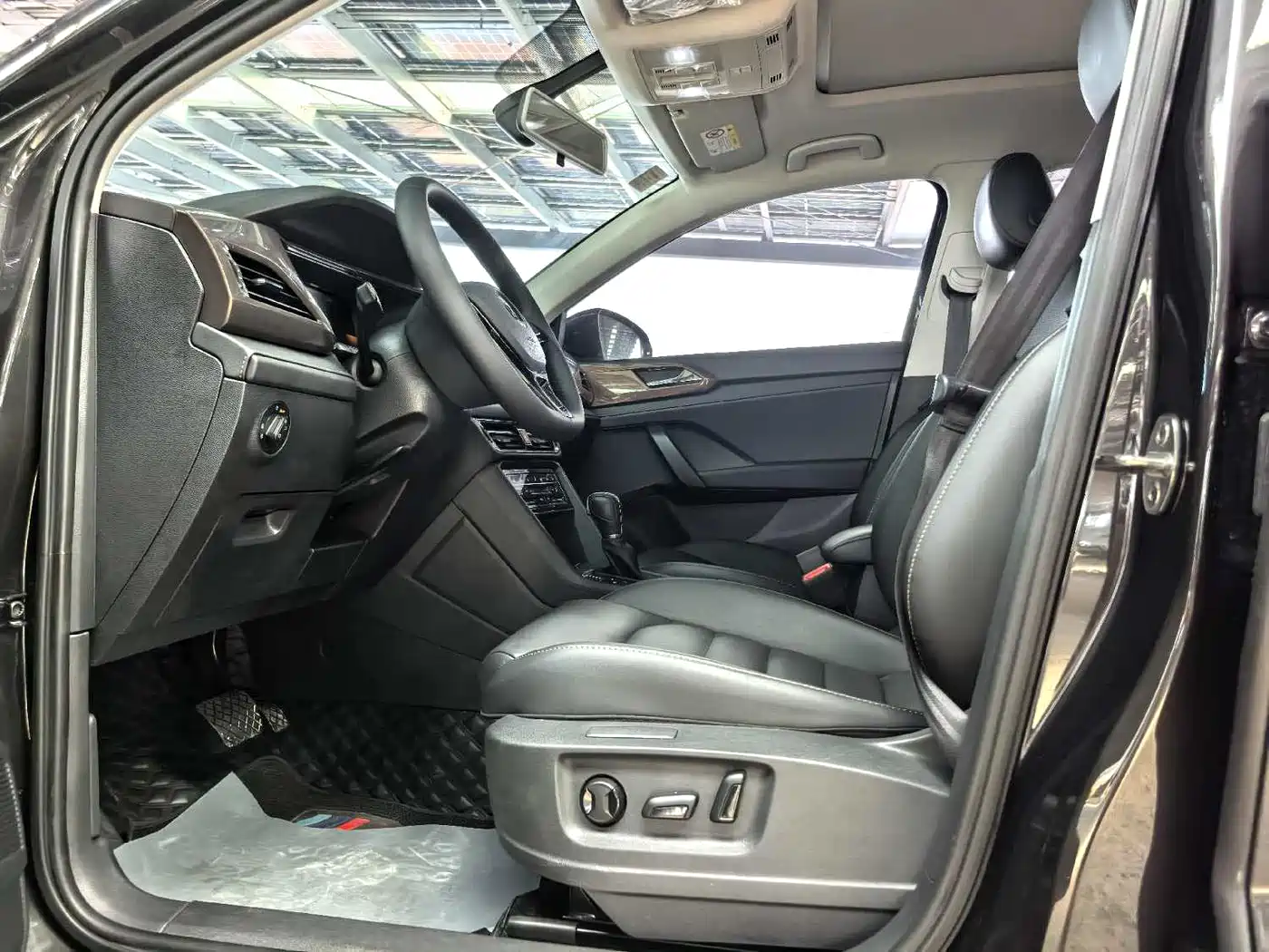 Volkswagen Tharu 2023