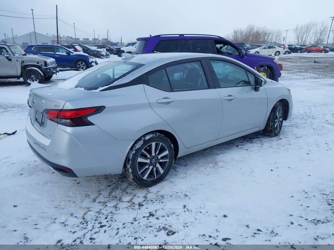 Nissan Versa 2021