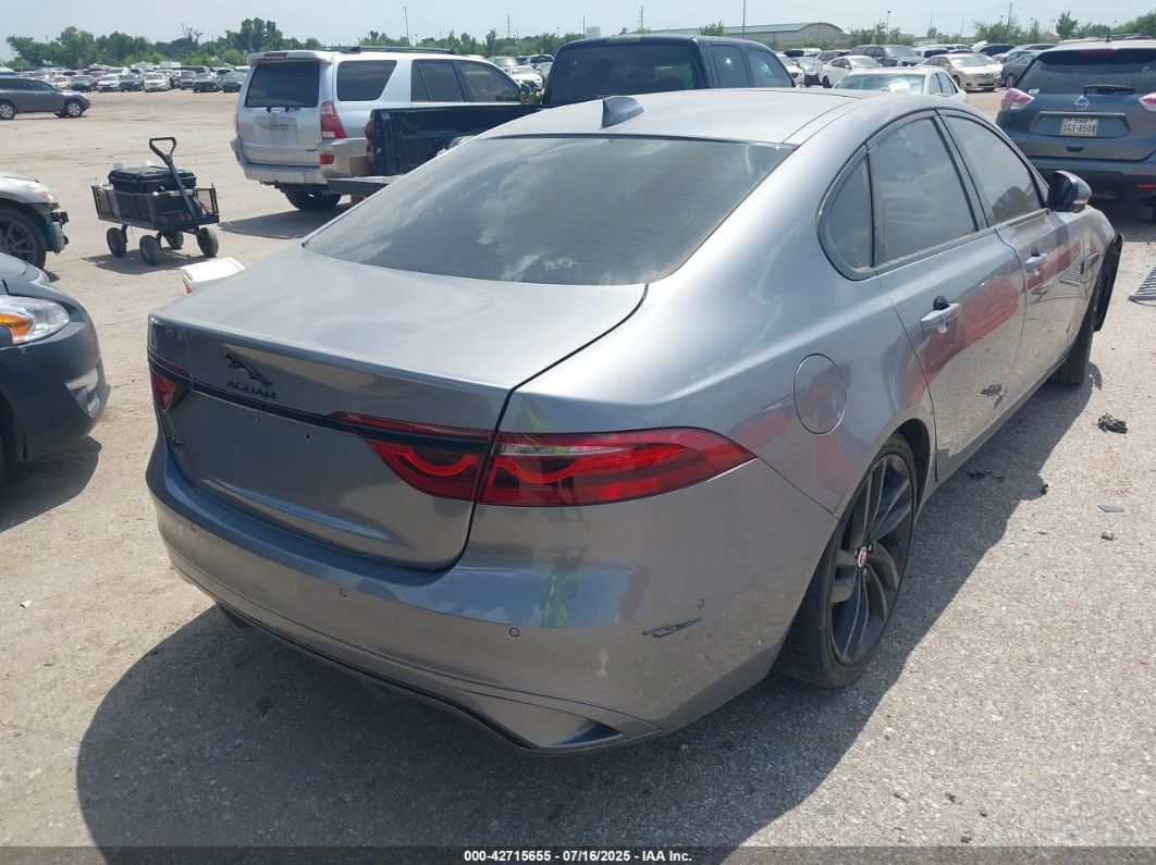 Jaguar XF 2021