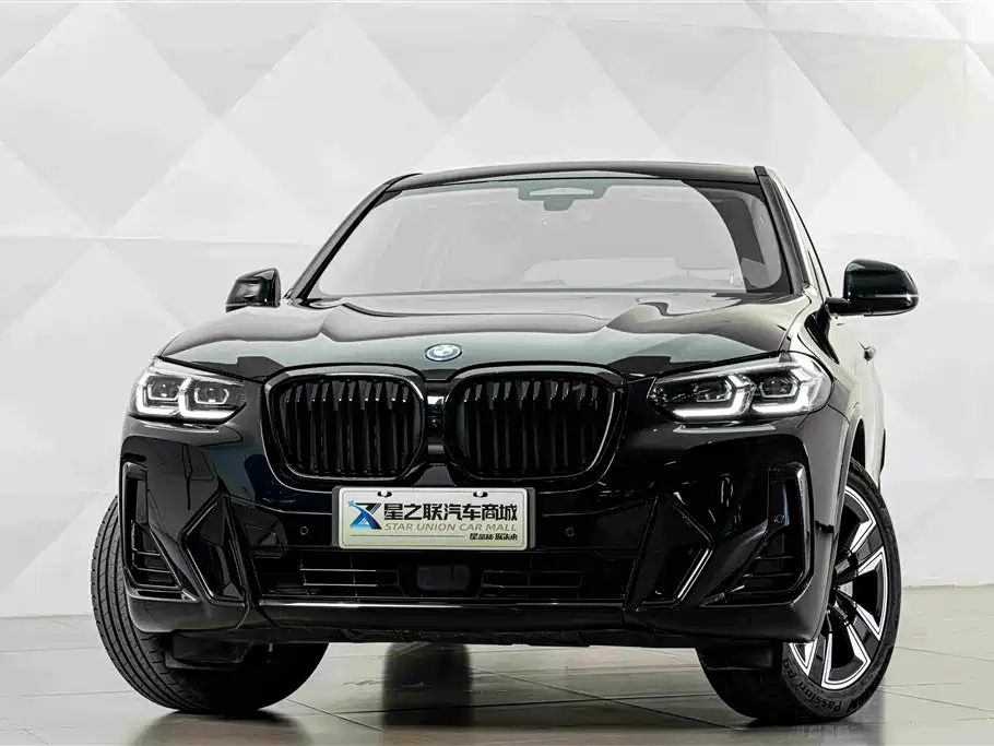 BMW iX3 2024