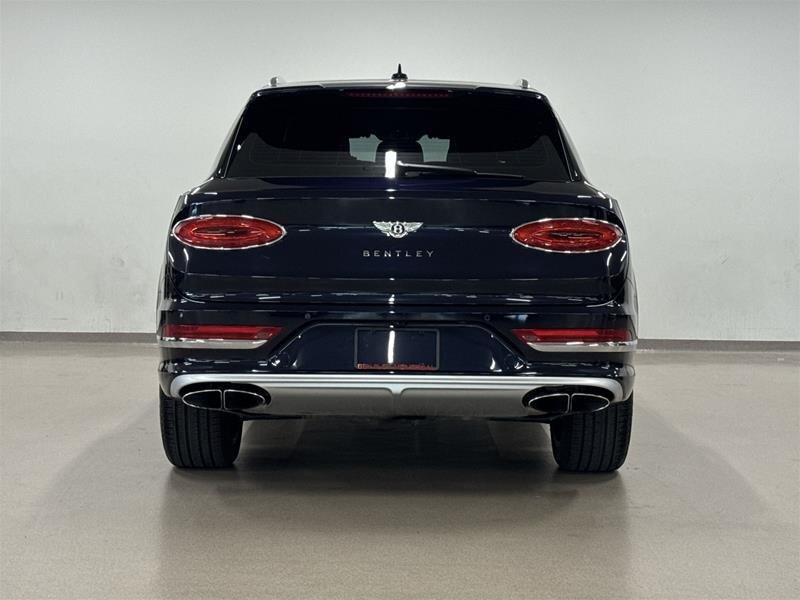 Bentley Bentayga 2023