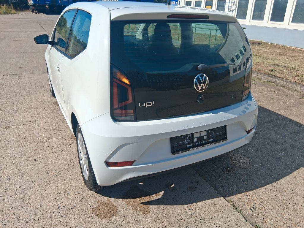 Volkswagen up! 2022