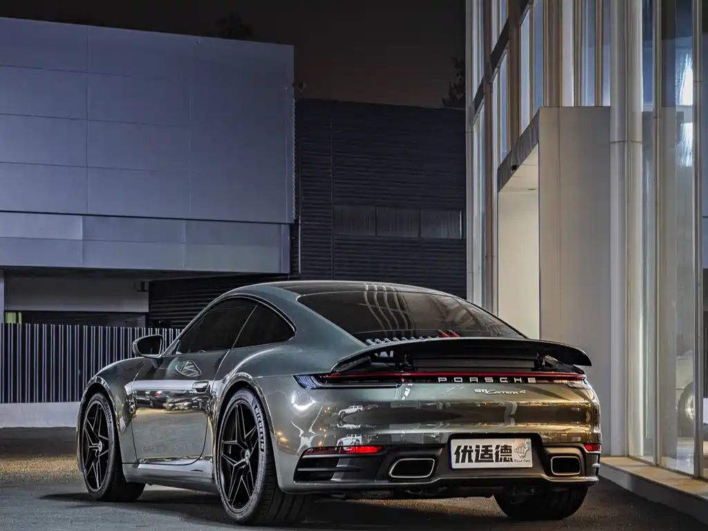 Porsche 911 2022
