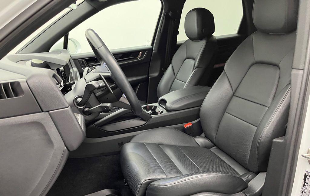 Porsche Cayenne 2024
