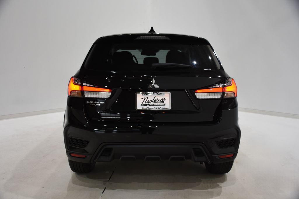 Mitsubishi Outlander Sport 2025