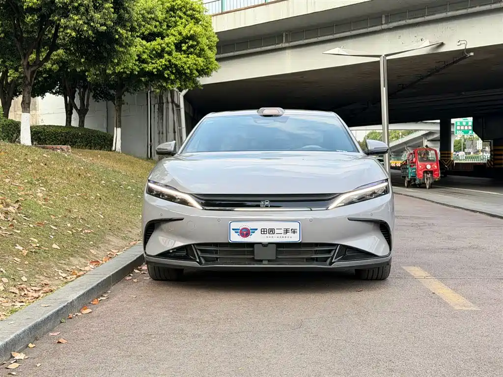 BYD Han 2025