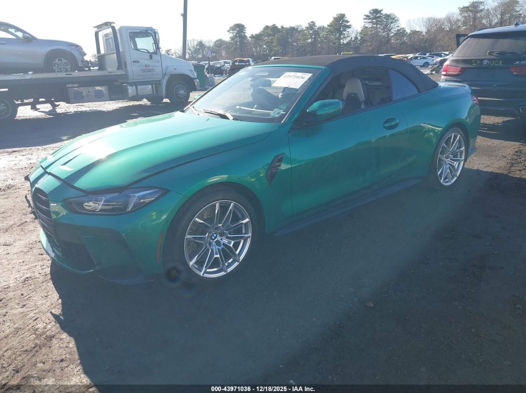 BMW M4 2025