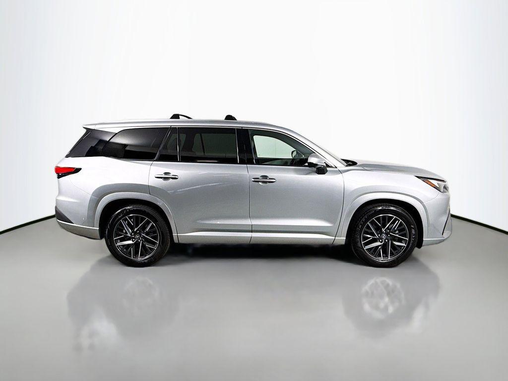 Lexus TX 2025