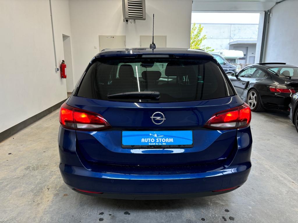 Opel Astra 2022
