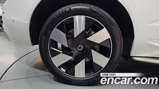 Volvo XC60 2024