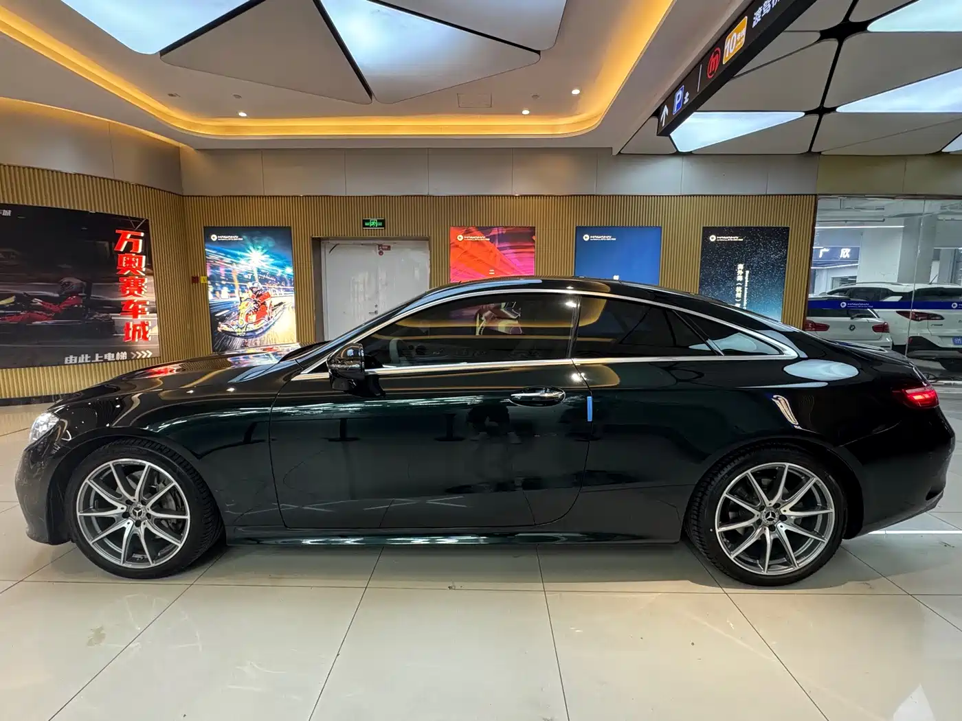 Mercedes-Benz E-Класс 2022
