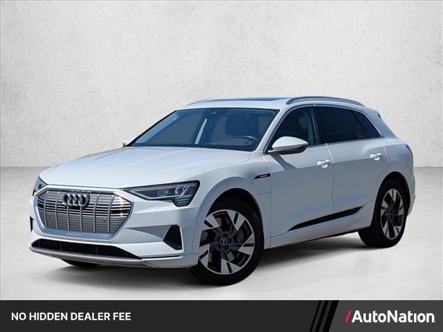 Audi e-tron 2023