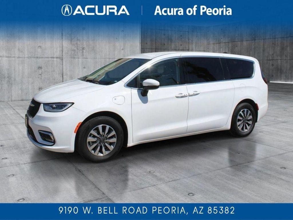 Chrysler Pacifica 2023