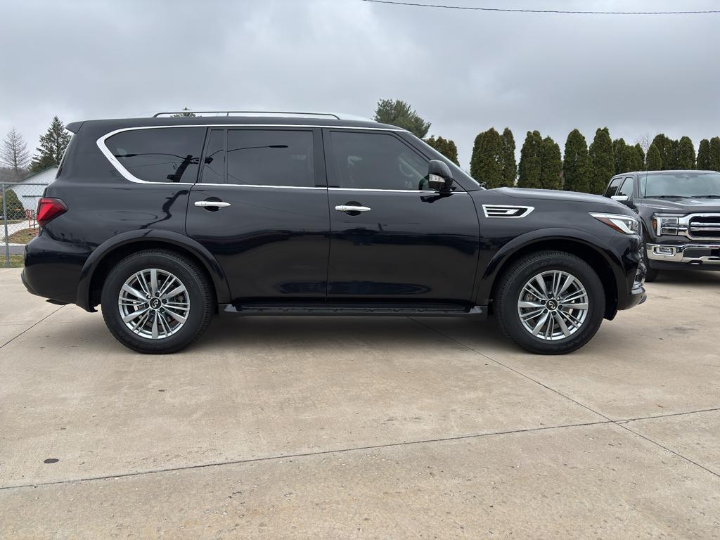 Infiniti QX80 2022