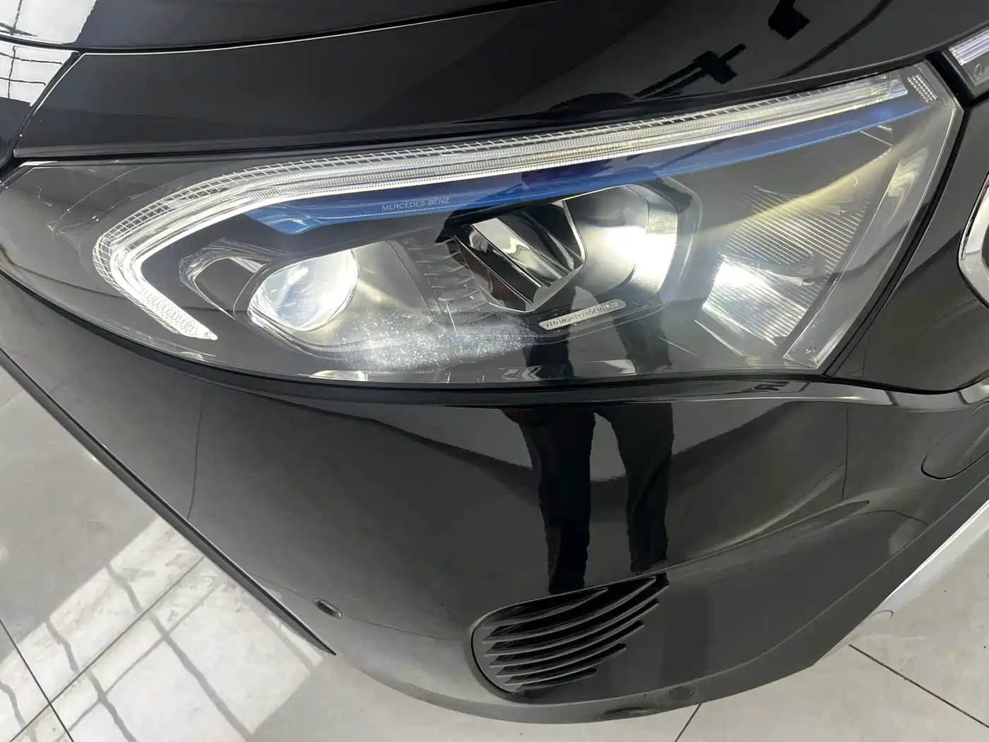 Mercedes-Benz EQB 2022
