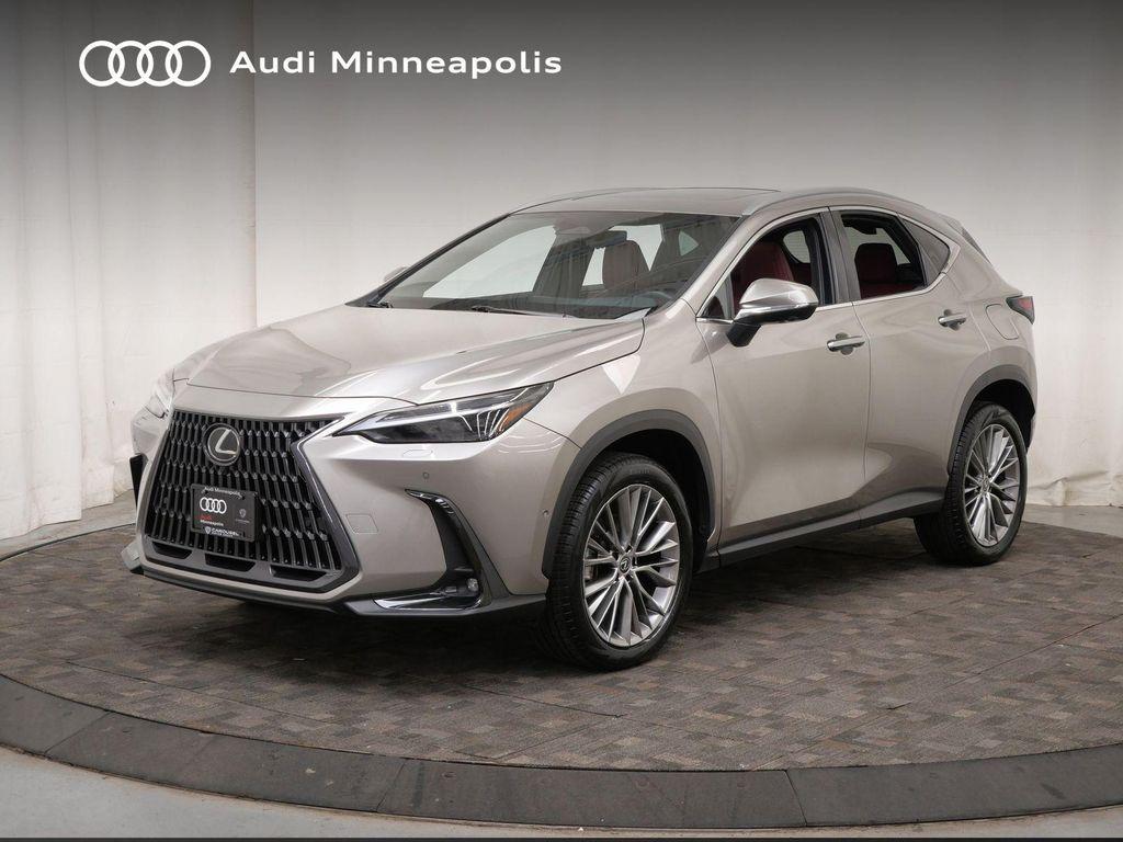 Lexus NX 2023